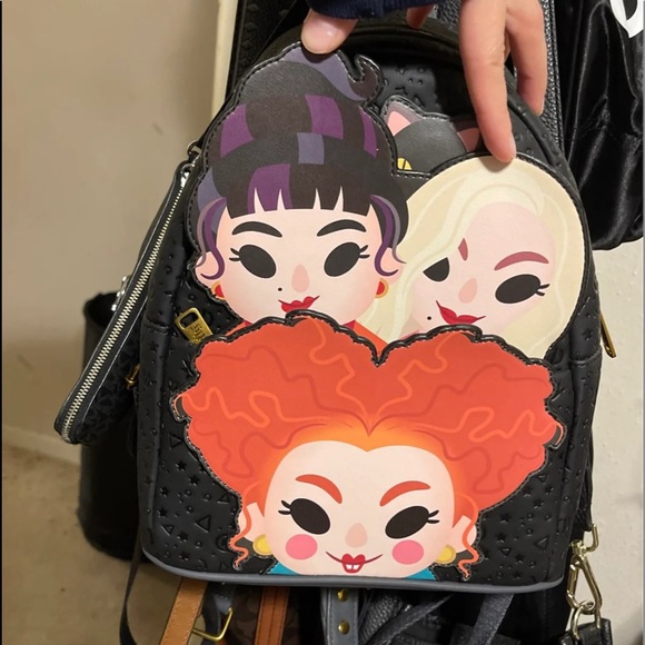 Disney Loungefly Hocus Pocus Backpack and Wallet - Picture 2 of 9
